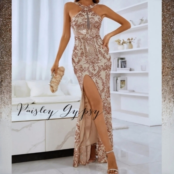 GLAMOROUS HIGH FASHION FORMAL CHAMPAGNE AND ROSE GOLD GOWN - Picture 2 of 12